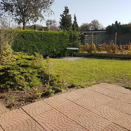Alexanderpark Ferienhaus *